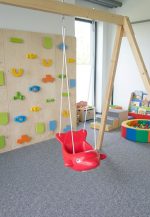 مرجيحة سقف للأطفال