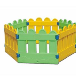 بارك سداسي مفرغ للأطفال